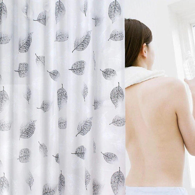 Dusjforheng med blader i skandinavisk stil