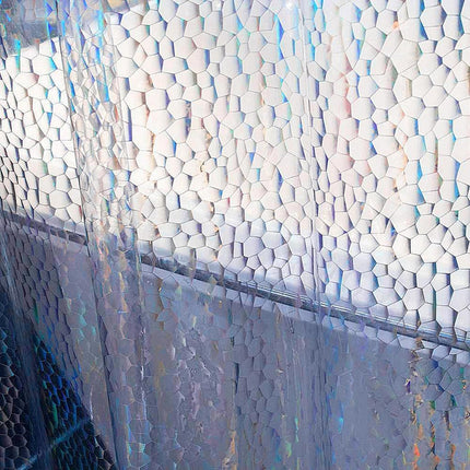 Dusjforheng med vekter i bunnen