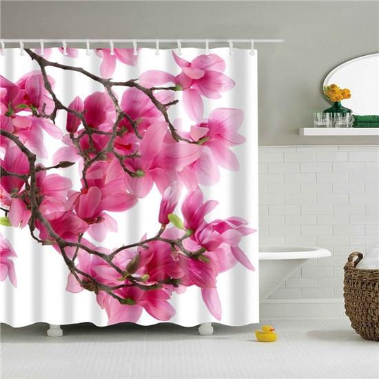 Dusjforheng med rosa magnolia blomster