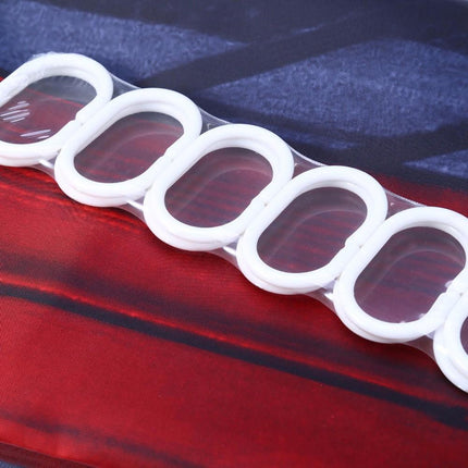 Dusjforheng med rød telefonkiosk i London