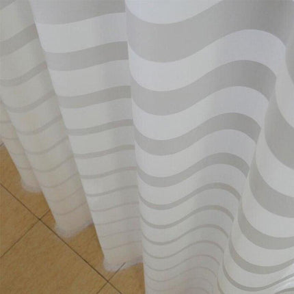 Stripete dusjforheng i tekstil