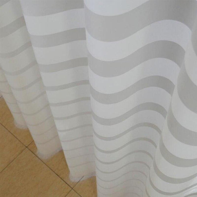 Stripete dusjforheng i tekstil