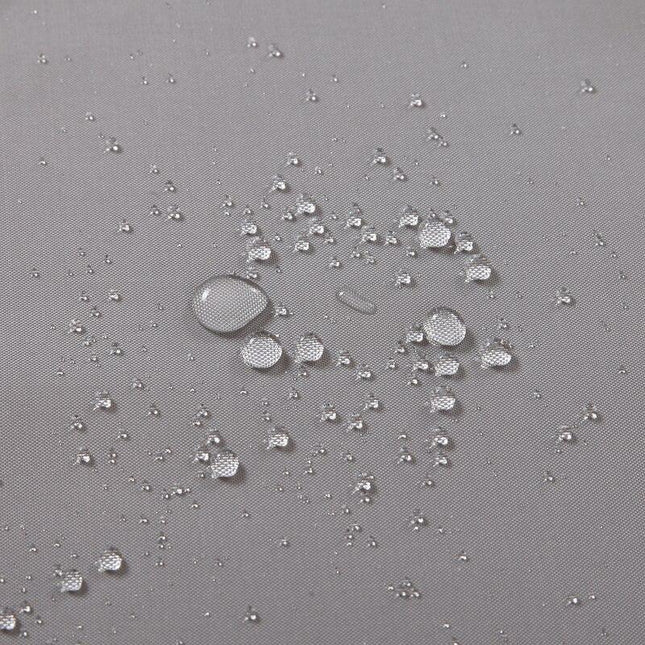 Grått dusjforheng i stoff